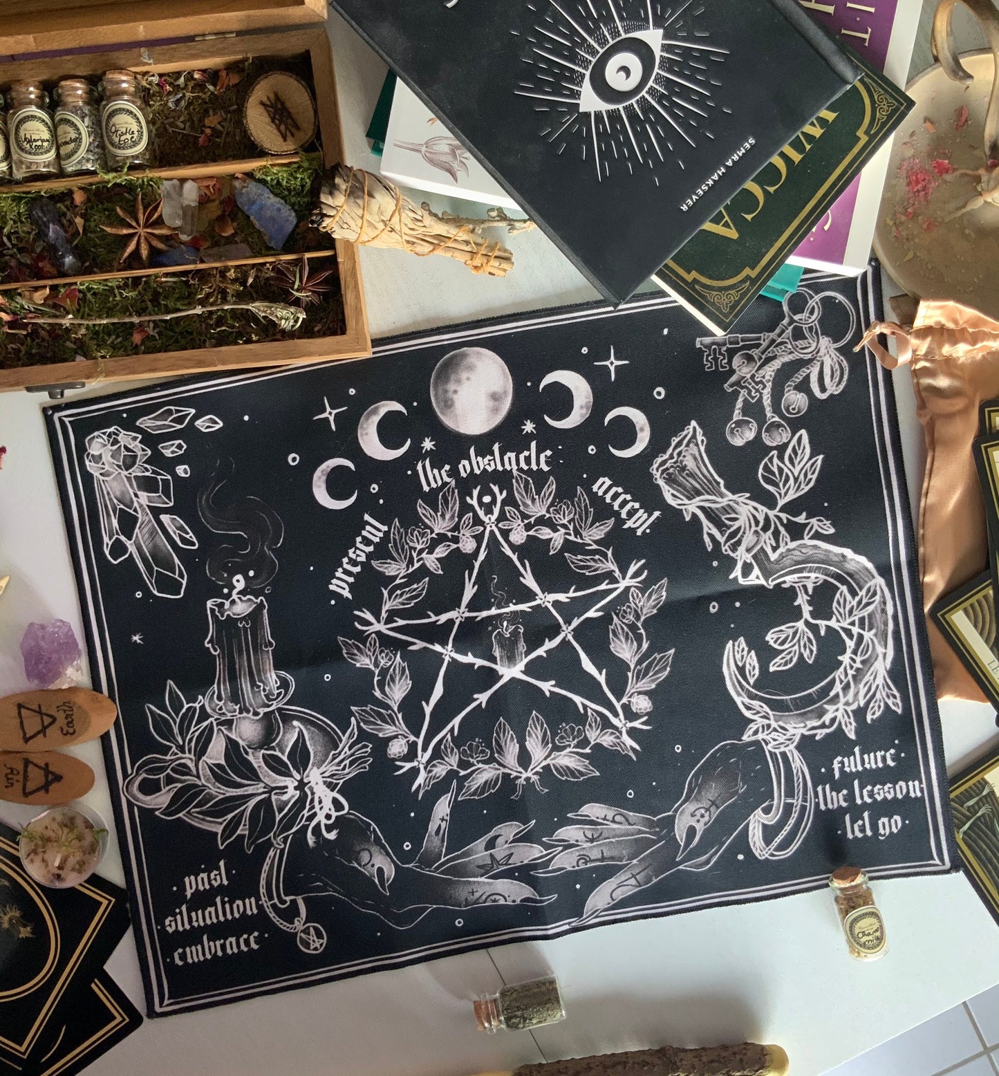 Witch tarot reading cloth
