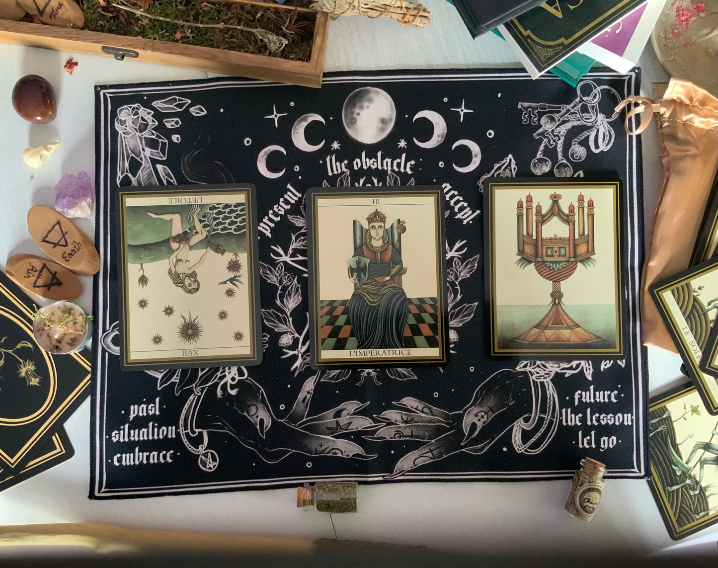 Witch tarot reading cloth